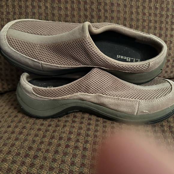 L.L. BEAN Mules  Sz 9.5 - Picture 7 of 8